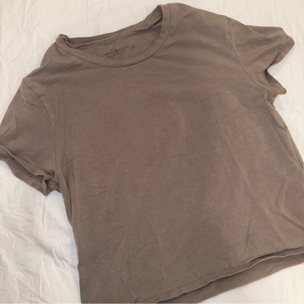 Abercrombie & Fitch Soft A&F Brown T-Shirt | Cropped Tee | Large